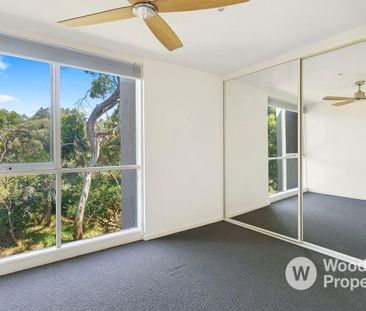 Two Bedroom Townhouse Backing Onto Merri Creek Parklands!!! - Photo 1