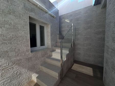 Alquiler de casa o chalet independiente en Centro - Photo 3