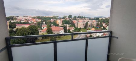 Pronájem bytu 1+1 47 m² - Fotografie 5