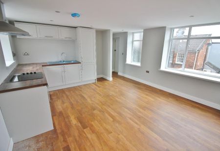 1 bedroom flat to rent - Photo 4