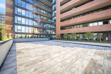 For Lease - 2525 Bathurst Street Unit# 1003, Toronto, Ontario - Photo 2