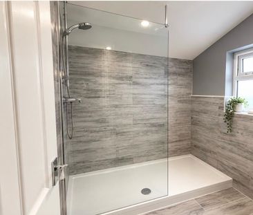 3 bedroom semi-detached house to rent - Photo 5