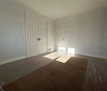 Falkland Road, Basingstoke, Hampshire, RG24 - Photo 3