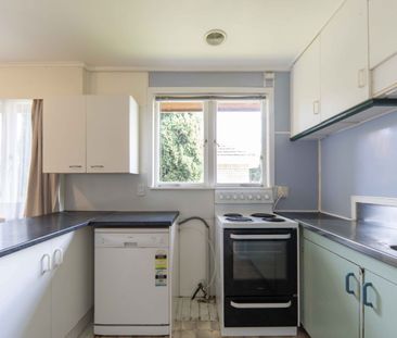 Four Bedroom Family Home - Photo 6