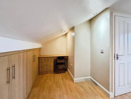 3 bedroom terraced house to rent - Photo 3