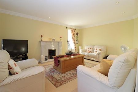 14 Magheramenagh Drive, Portrush, BT56 8SP - Photo 2