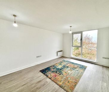 2 bedroom property to rent - Photo 1