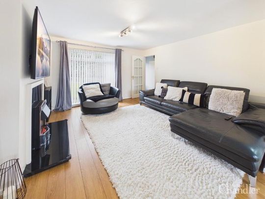 54 Cedar Grove, Holywood, BT18 9QG - Photo 1