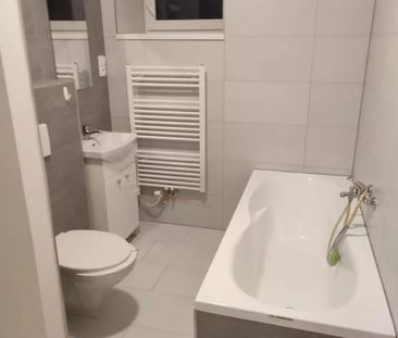 Pronájem bytu 1+kk v Libochovicích - Photo 4