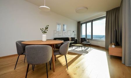 4-izbový byt s výhľadom na mesto v projekte Sky Park - Photo 5