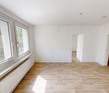 3-Raum-Familienwohnung mit Tageslichtbad - Photo 1