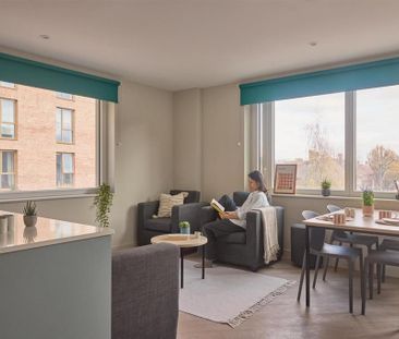 1 bedroom in a flat share to rent - Photo 2