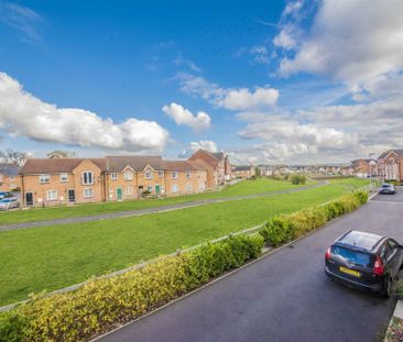 3 bed House - End Terrace To Let - Photo 6