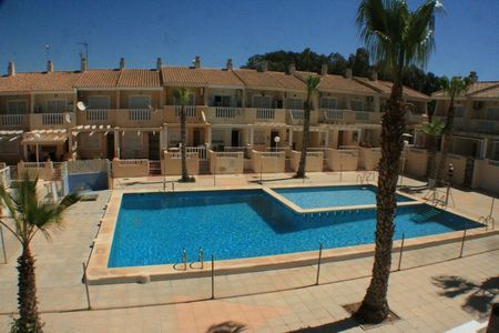 Alquiler de piso en Calle el Moll, 9 - Photo 3