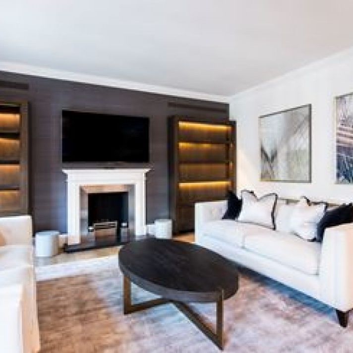 Duke Street, Mayfair, London, W1K - Photo 1