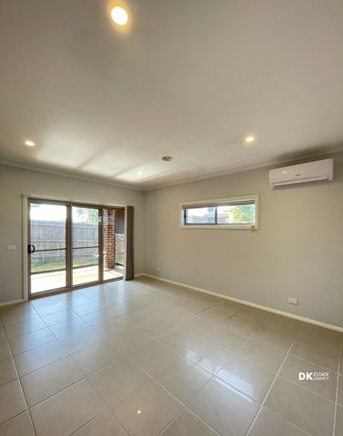 IDEAL FAMILY Home in Tarneit - Photo 5