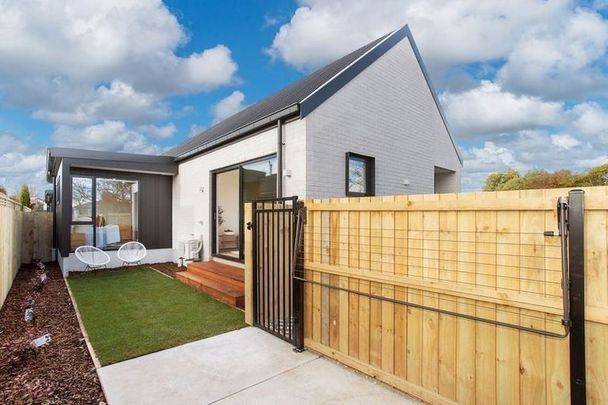 1/18 Meadowville Avenue, Spreydon, NZ 8024 - Photo 1