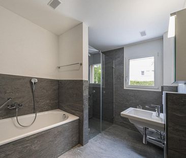 Moderne Wohnung im Erdgeschoss am Dorfplatz - Photo 5