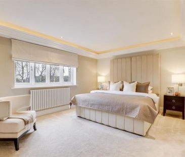 5 bedroom Detached house to rent - Photo 3