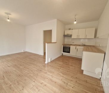 Nähe der Uniklinik - Frisch renovierte 2 Raum Wohnung mit Einbauküc... - Foto 1