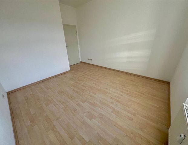 KAßBERG-Wohnung mit EBK & Balkon ab 01.12.2025 frei !! - Photo 1