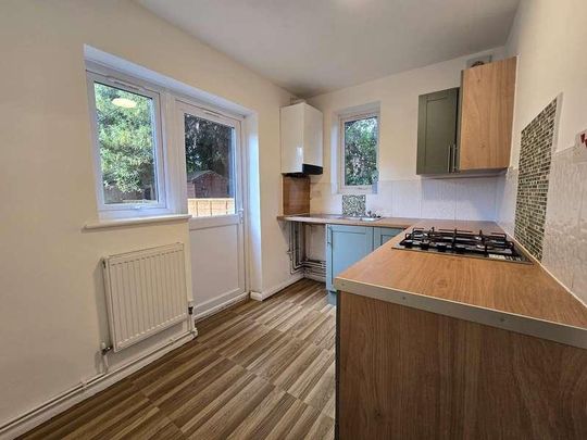 Amberley Court, Sidcup, DA14 - Photo 1