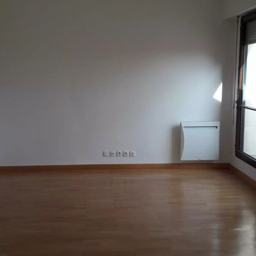 location Appartement T2 DE 60.93m² À SCEAUX - Photo 1