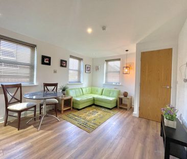 2 bedroom townhouse to rent - Photo 2