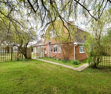 3 bedroom detached house to rent - Photo 3