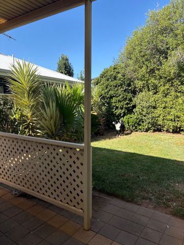 Seacombe Gardens - Photo 2