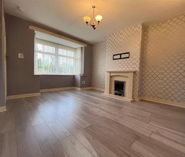 2 bedroom semi-detached house to rent - Photo 2