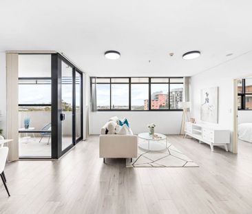 Spacious Modern Apartment in Auburn's Vibrant Centre!! - Photo 2