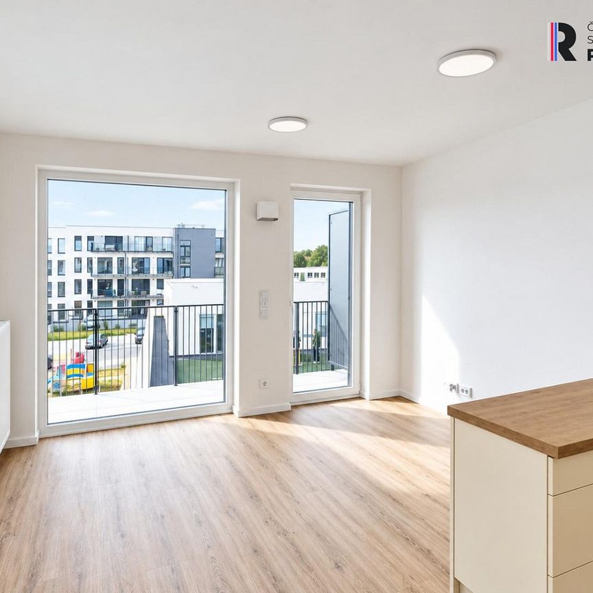 Pronájem bytu 1+kk 36 m² - Photo 1