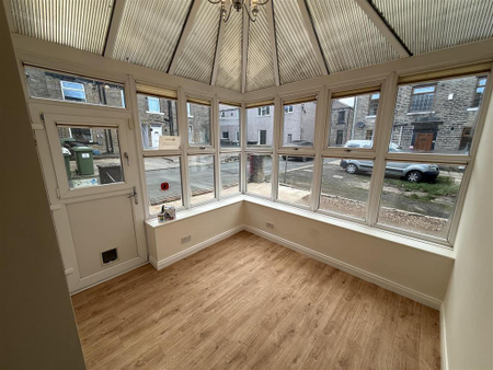 3 bedroom house to rent - Photo 3