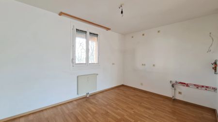 2 ZI Etagenwohnung + LOGGIA + LIFT - TRILLERPARK - GEFÖRDERTE Mietwohnung mit Finanzierungsbeitrag (EUR 23.800,43) - Photo 2
