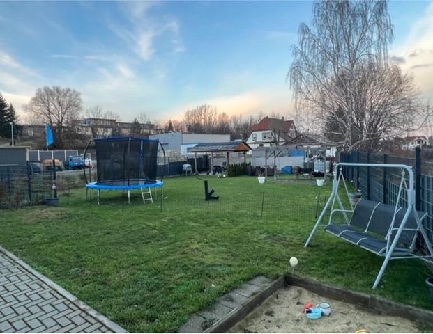 Neu Renovierte Mietwohnung in zentraler Lage mit Gartenmitnutzung - Photo 1