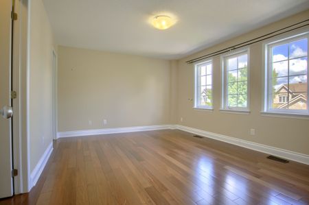 For Lease - 271 Serena Way, Barrhaven, Ontario - Photo 5