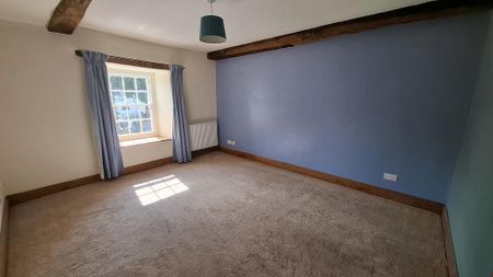 5 bedroom semi-detached house to rent - Photo 5