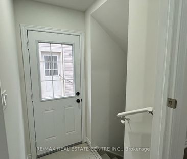 Property For Lease | X7295818 - Photo 5