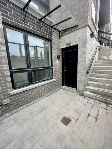 For Lease - 11 Lytham Green Circle Unit# 14, Newmarket, Ontario - Photo 2