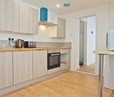 6 bedroom house share to rent - Photo 4