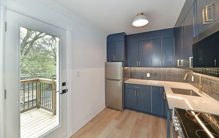 For Lease - 1105 Queen Street Unit# 2, Toronto, Ontario - Photo 2