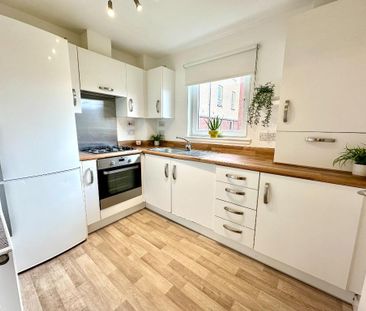 2 bedroom flat to rent - Photo 6