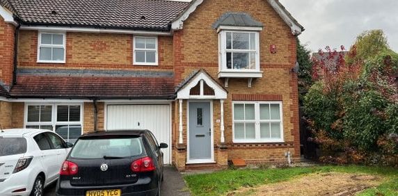 Maidenbower 3 bedroom house to rent - Photo 2