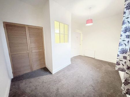 2 bedroom terraced house to rent - Photo 3