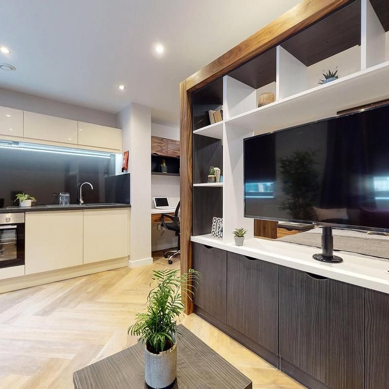 Studio to rent - Photo 1