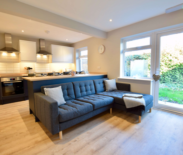 🌟Premium En-Suite Room🌟 Bedroom A - Photo 1