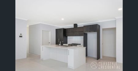 LOVELY HOME WITH DUCTED AIR, THEATRE + STUDY - Photo 2