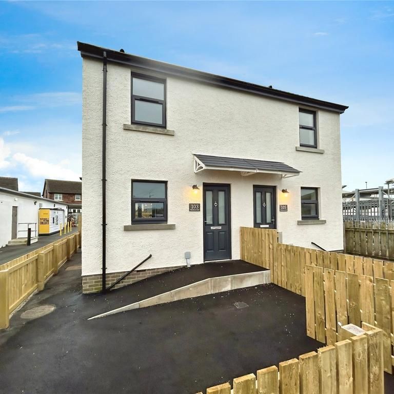 2 bedroom semi-detached house to rent - Photo 1