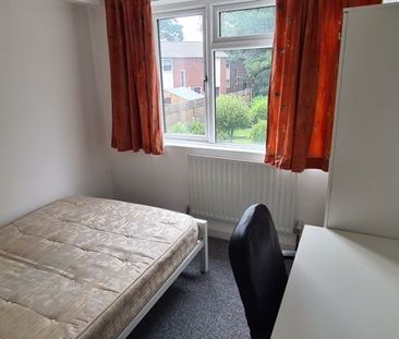 Lower Road Beeston, Nottingham - Photo 4